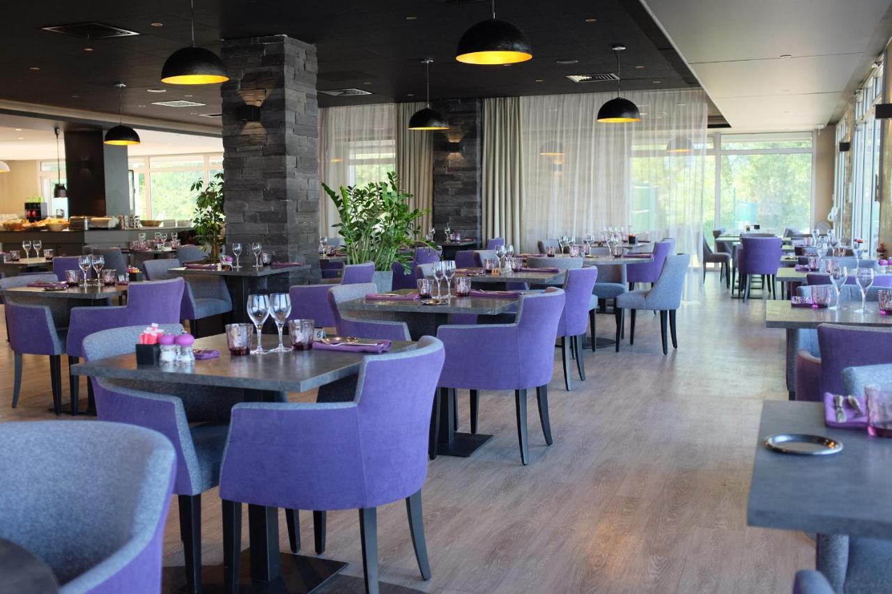 & Marina D'adelphia Hotel Aix-les-Bains